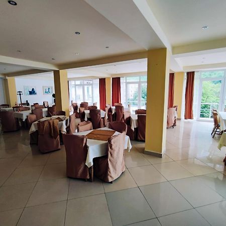 Pensiunea Paradis เบยเล เฮร์คูลาเน ภายนอก รูปภาพ
